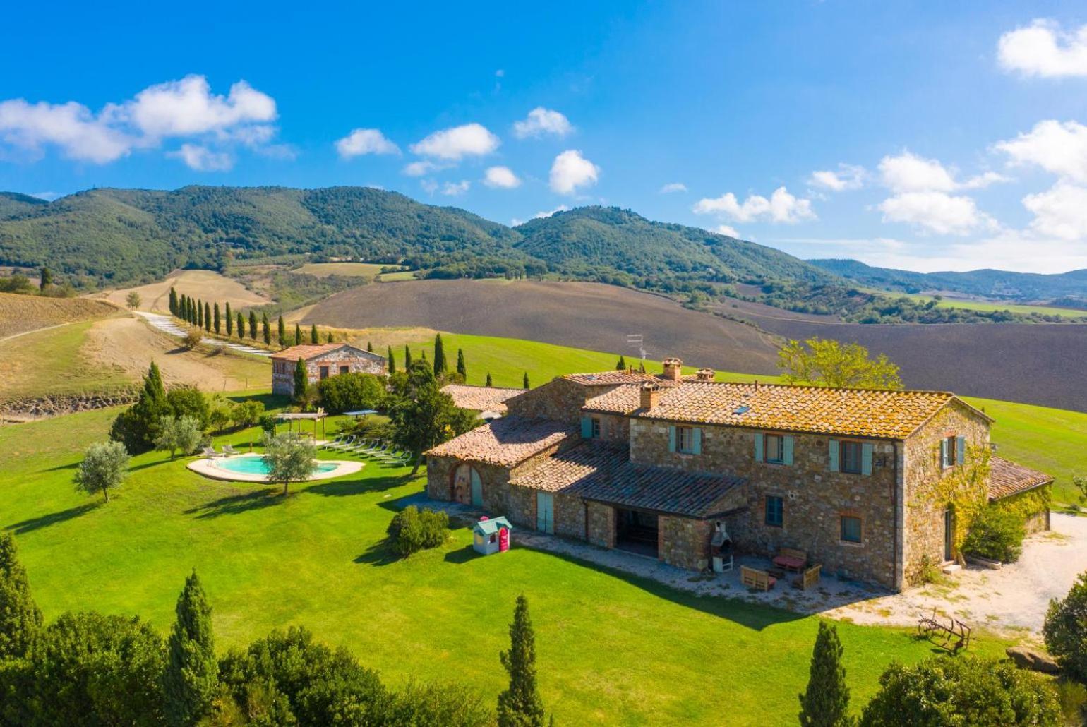 Villa Podere Belvedere เซียนา ภายนอก รูปภาพ